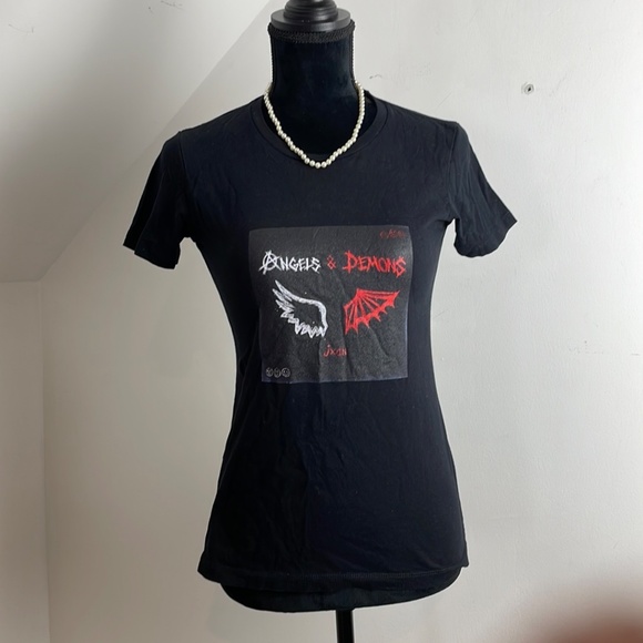 Angels & Demons T-shirt - Picture 4 of 4